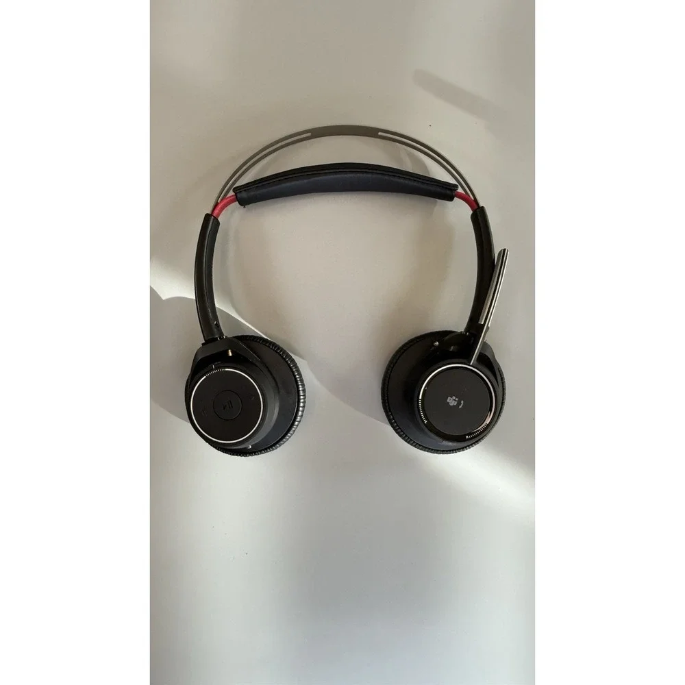 Plantronics Focus Model: 8825 Bluetooth Headset w/Dock